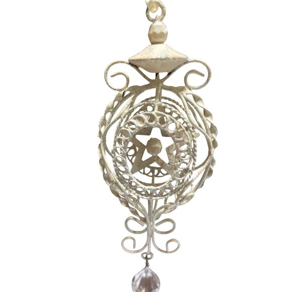 Vintage-Inspired Filigree Ornament Set With Acrylic Accents - Picture 2 of 3